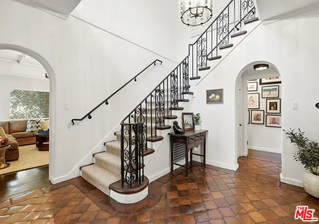 Photo 3 of Single family home for sale at 258 S Mccarty Dr, Beverly Hills, CA 90212 | MLS# 26103673 | Listing updated on 2026-10-30