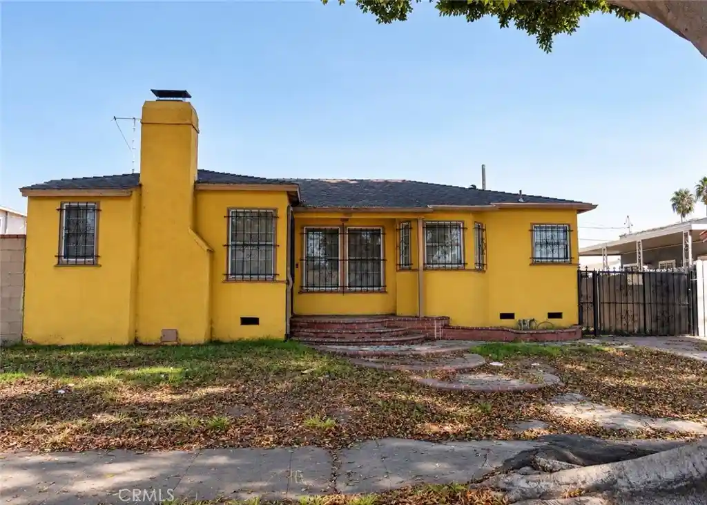 Photo 1 of Single family home for sale at 1615 W Century, Los Angeles, CA 90047 | MLS# CV26228251 | Listing updated on 2026-10-23