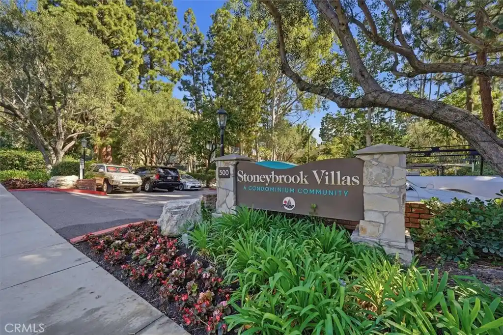Listing Photo 1 - Condo for sale in 576 N Bellflower located at 576 N Bellflower, Long Beach, CA 90814 - Unit #341