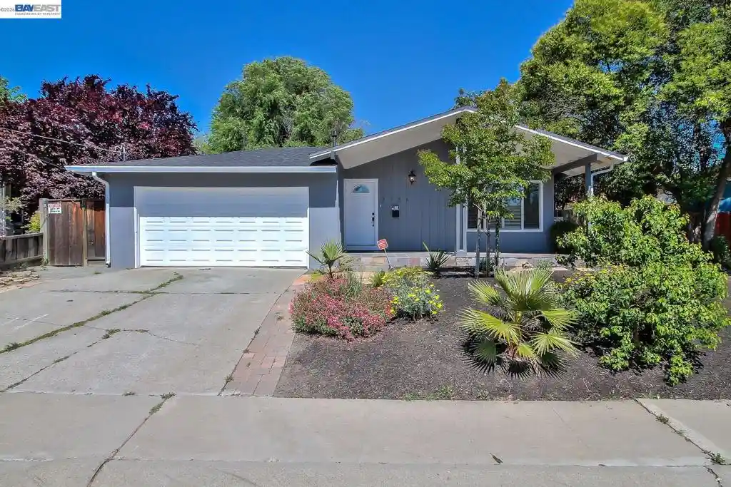 Single family home for sale at 3136 Claudia Dr, Concord, CA 94519 | MLS# 41151960