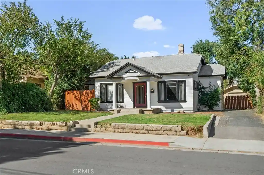 Single family home for sale at 4473 Main St, Riverside, CA 92501 | MLS# IG26227143