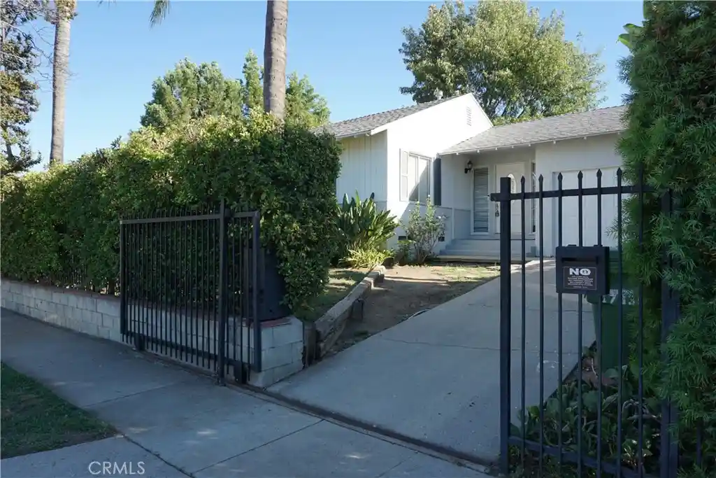 Single family home for sale at 17630 Rhoda St, Encino, CA 91316 | MLS# SR26225078