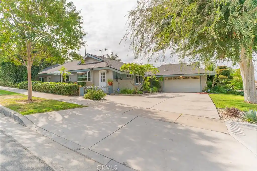 Photo 1 of Single family home for sale at 11739 Toerge Dr, La Mirada, CA 90638 | MLS# OC26228785 | Listing updated on 2026-10-29