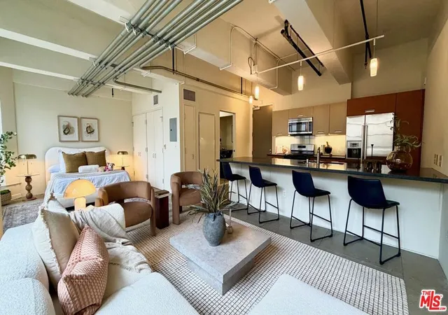 Listing Photo 1 - Condo for sale in building located at 746 S Los Angeles St, Los Angeles, CA 90014 - Unit #307