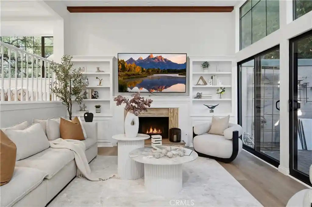 Condo for sale at 209 S Oakland, Pasadena, CA 91101 | MLS# WS26228832