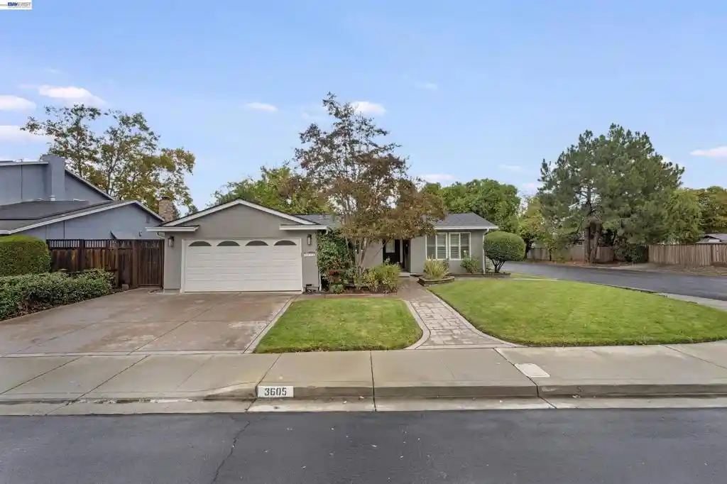 Photo 1 of Single family home for sale at 3605 Glacier Ct, Pleasanton, CA 94588 | MLS# 41151984 | Listing updated on 2026-10-29
