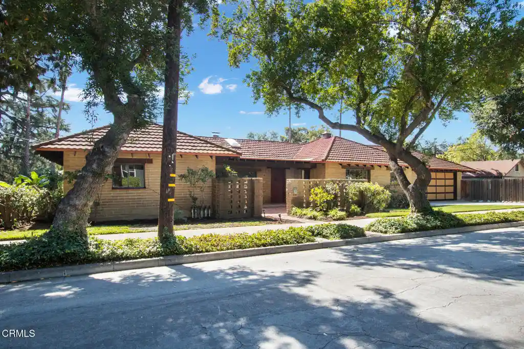 Single family home for sale at 999 N Chester Ave, Pasadena, CA 91104 | MLS# P1-29336