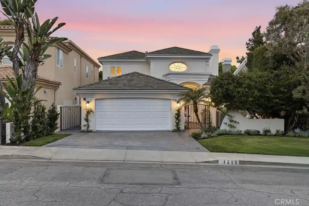 Photo 1 of Single family home for sale at 1515 5th Street, Manhattan Beach, CA 90266 | MLS# SB26200321 | Listing updated on 2026-10-30