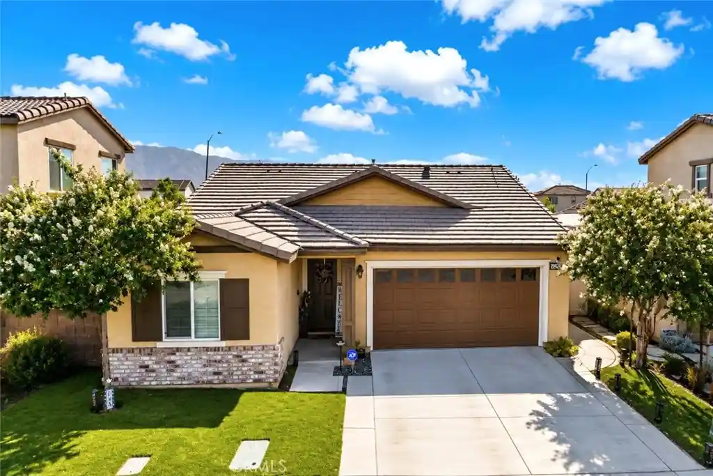 Photo 1 of Single family home for sale at 29421 Hazel, Lake Elsinore, CA 92530 | MLS# SW26228955 | Listing updated on 2026-10-23