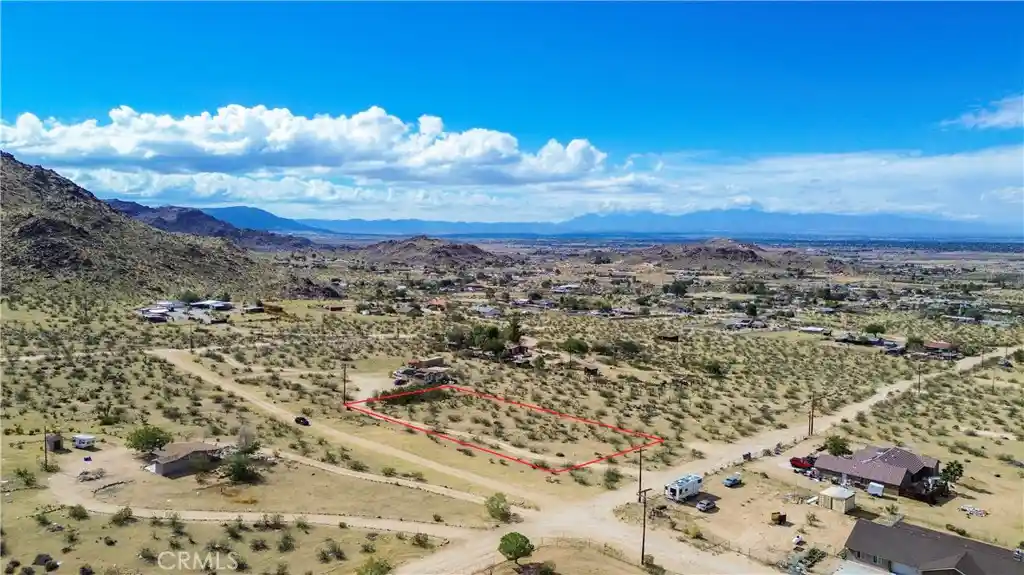 Land for sale at 0 Old Mine, Apple Valley, CA 92307 | MLS# HD26229015
