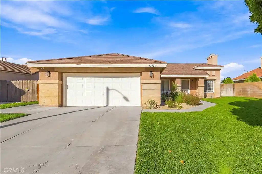 Photo 1 of Single family home for sale at 44201 Freer, Lancaster, CA 93536 | MLS# SR26218276 | Listing updated on 2026-10-23