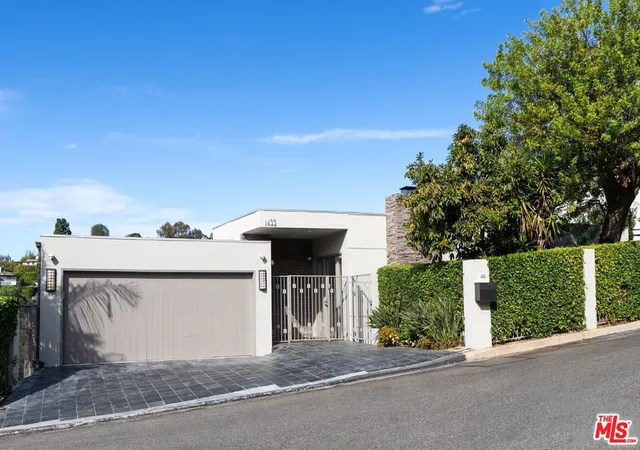 Photo 1 of Single family home for sale at 1433 Summitridge Dr, Beverly Hills, CA 90210 | MLS# 26103736 | Listing updated on 2026-10-30
