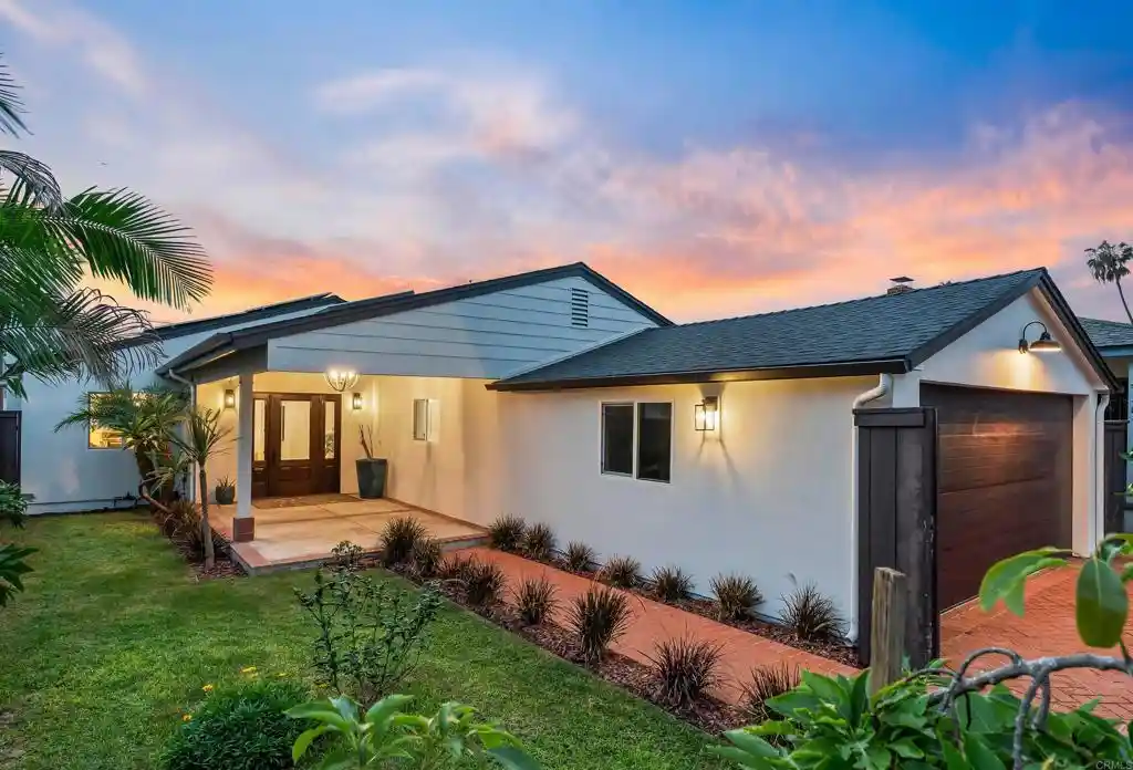 Single family home for sale at 4212 Bayard St, San Diego, CA 92109 | MLS# PTP2607947