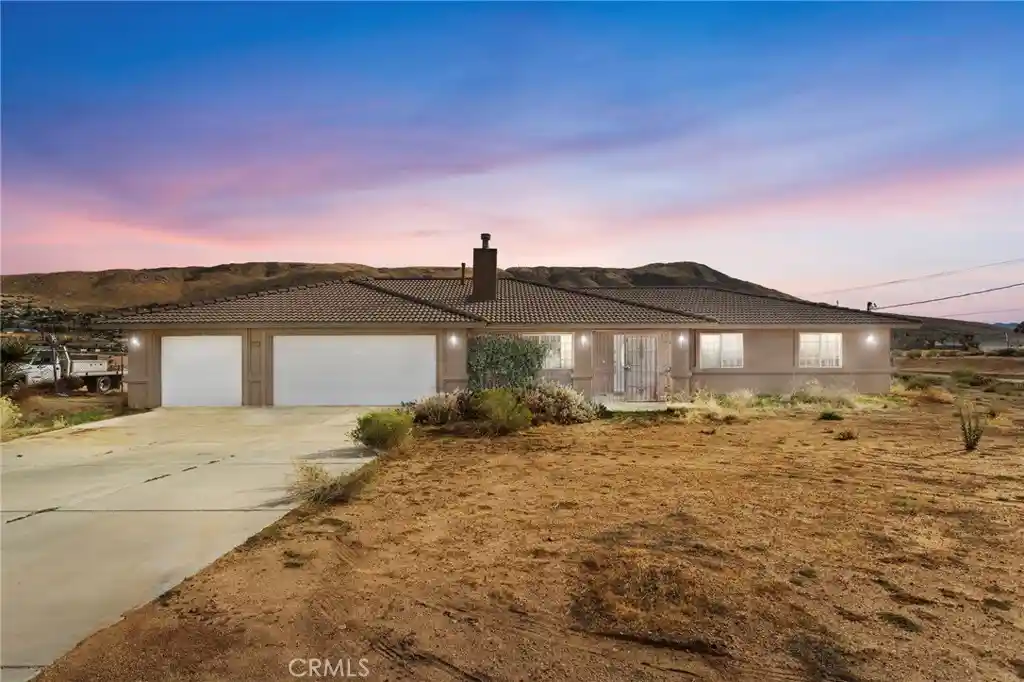 Photo 1 of Single family home for sale at 22512 Pacific St, Apple Valley, CA 92308 | MLS# HD26228255 | Listing updated on 2026-10-23