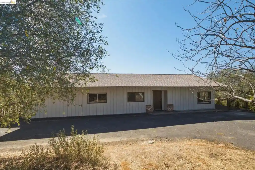 Single family home for sale at 19871 S Panorama, Sonora, CA 95370 | MLS# 41152021