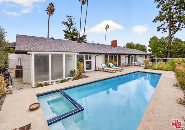 Single family home for sale at 2183 Westridge Rd, Los Angeles, CA 90049 | MLS# 26104016