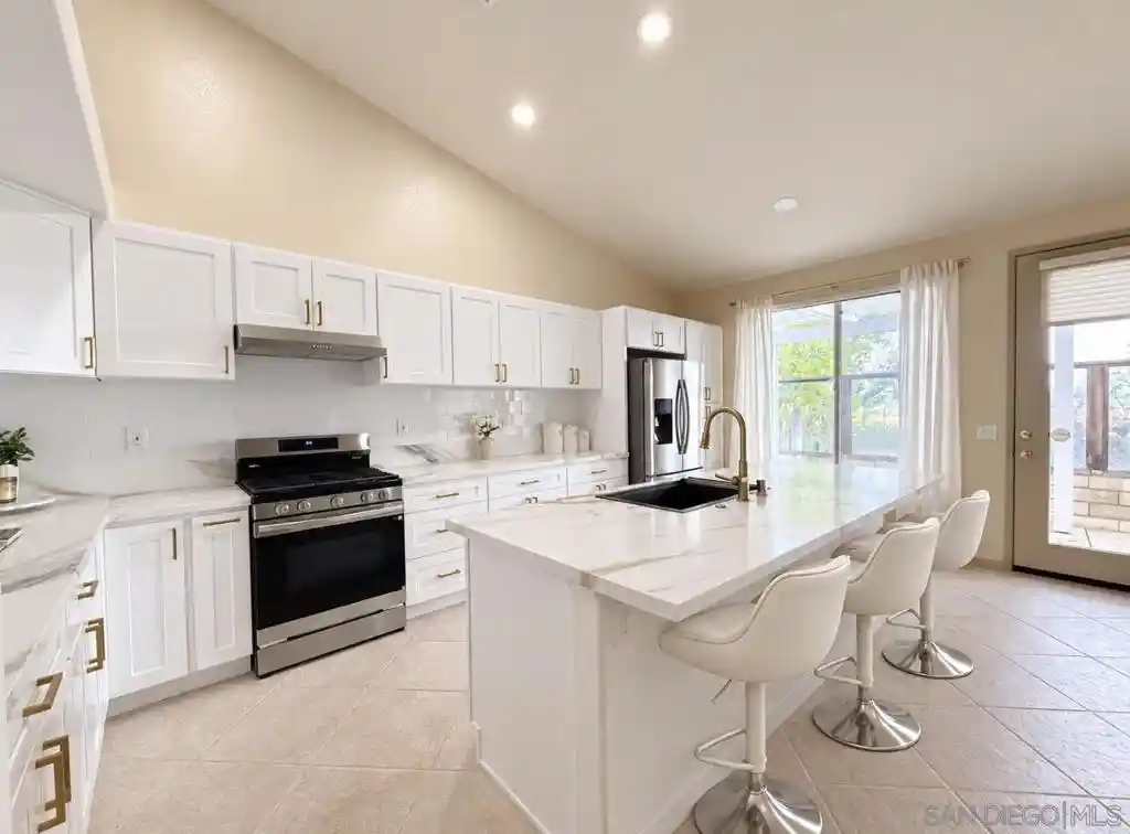 Single family home for sale at 1992 Ridge Way Glen, Escondido, CA 92029 | MLS# 260025533SD