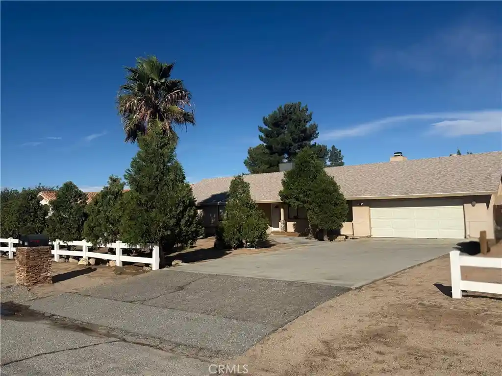 Single family home for sale at 8209 Sherborn, Hesperia, CA 92345 | MLS# HD26229176