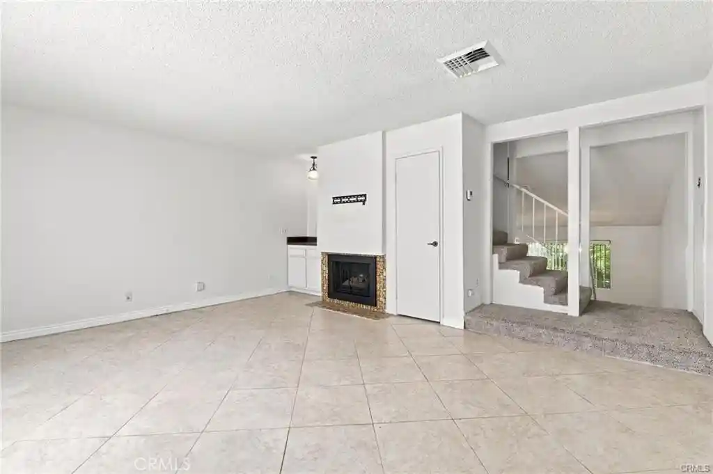 Photo 1 of Townhouse for sale at 18631 Collins St #30, Tarzana, CA 91356 | MLS# SR26228963 | Listing updated on 2026-10-28