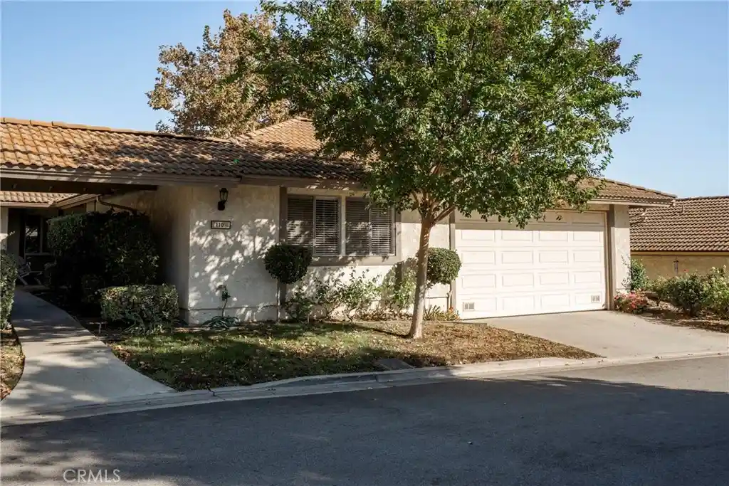 Photo 1 of Condo for sale at 110 Oak Forest Cir, Glendora, CA 91741 | MLS# CV26223831 | Listing updated on 2026-10-25
