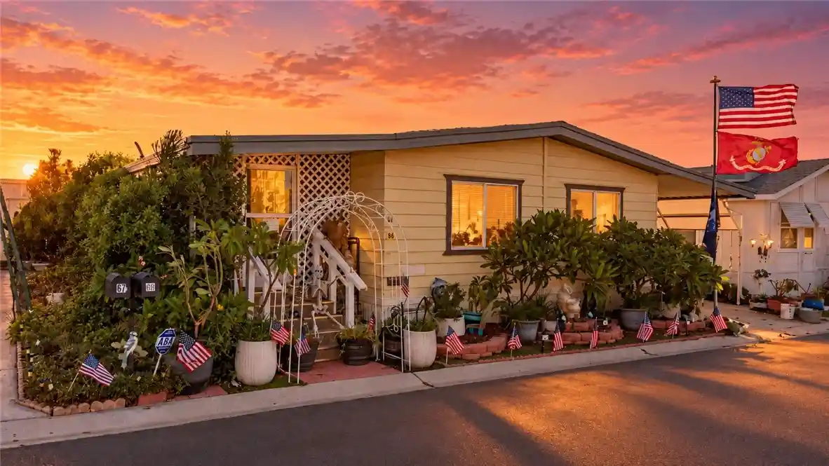 Manufactured home for sale at 4000 Pierce St #66, Riverside, CA 92505 | MLS# SW26228821
