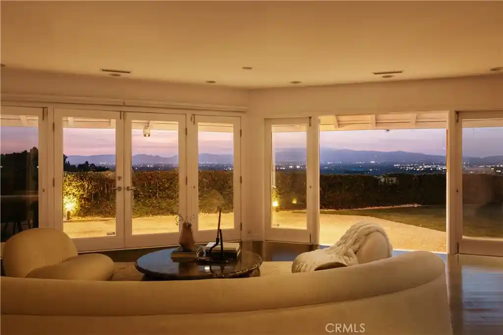 Single family home for sale at 4173 Regal Oak, Encino, CA 91436 | MLS# SR26229326