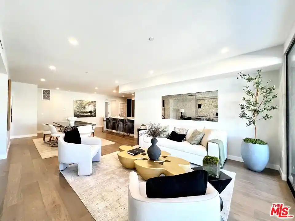 Photo 1 of Condo for sale at 1017 N Croft Ave #302, Los Angeles, CA 90069 | MLS# 26104050 | Listing updated on 2026-10-23
