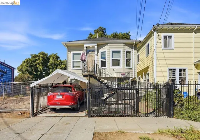 Single family home for sale at 537 Chester, Oakland, CA 94607 | MLS# 41152075