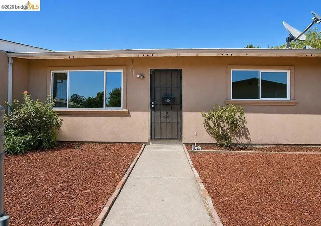 Photo 1 of Townhouse for sale at 240 Shirley St, Brentwood, CA 94513 | MLS# 41152078 | Listing updated on 2026-10-30