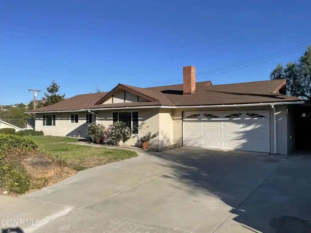 Single family home for sale at 3232 Lanier Pl, Thousand Oaks, CA 91360 | MLS# 226005026