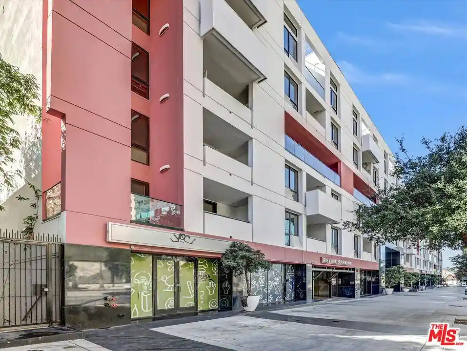 Condo for sale at 1234 Wilshire Blvd #118, Los Angeles, CA 90017 | MLS# 26104187