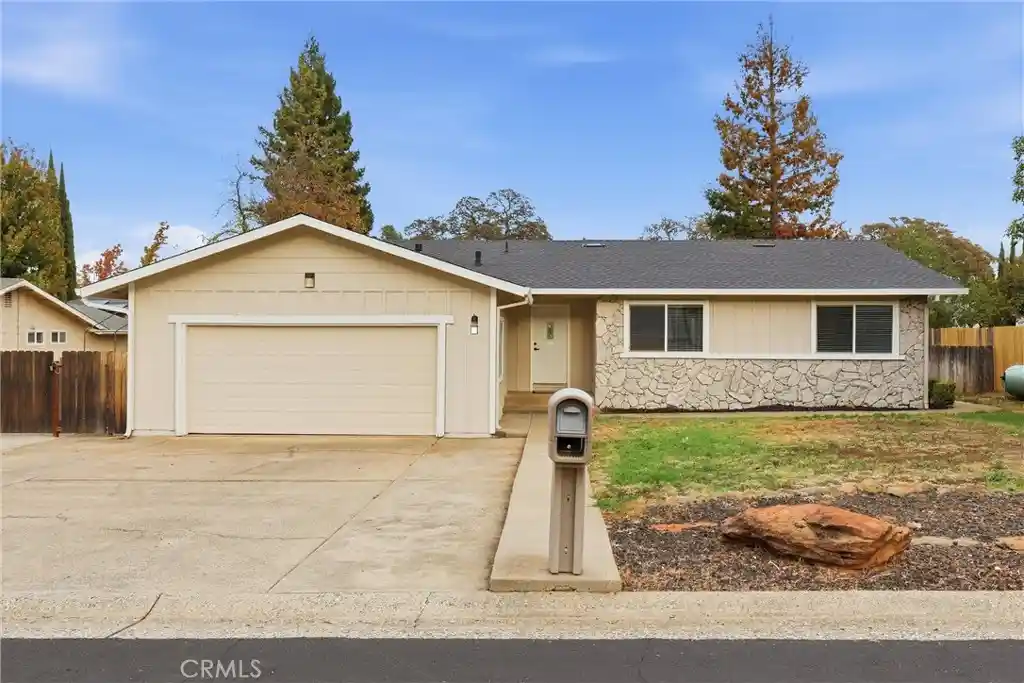 Single family home for sale at 11 Sorrel Ct, Oroville, CA 95966 | MLS# SN26229624