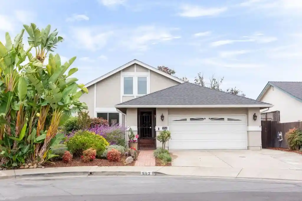 Photo 1 of Single family home for sale at 552 Skiff Cir, Redwood City, CA 94065 | MLS# ML82065533 | Listing updated on 2026-10-30