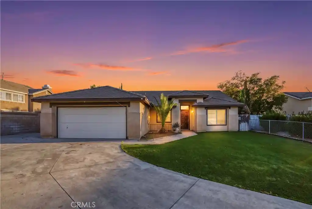 Photo 1 of Sale Pending at 6130 Plaza Ct, Palmdale, CA 93552 | MLS# BB26221312 | Listing updated on 2026-10-30