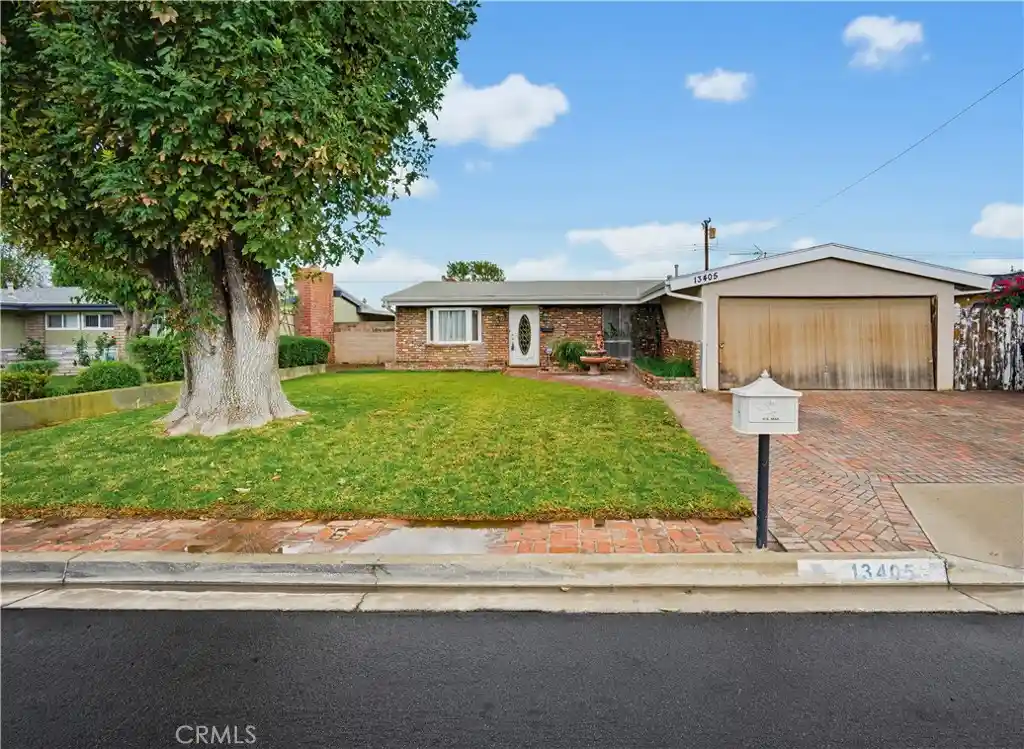 Single family home for sale at 13405 Babcock, Corona, CA 92879 | MLS# PW26229343