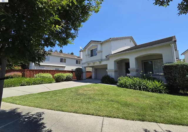 Photo 2 of Single family home for sale at 378 Alvarado St, San Leandro, CA 94577 | MLS# 41152123 | Listing updated on 2026-10-30