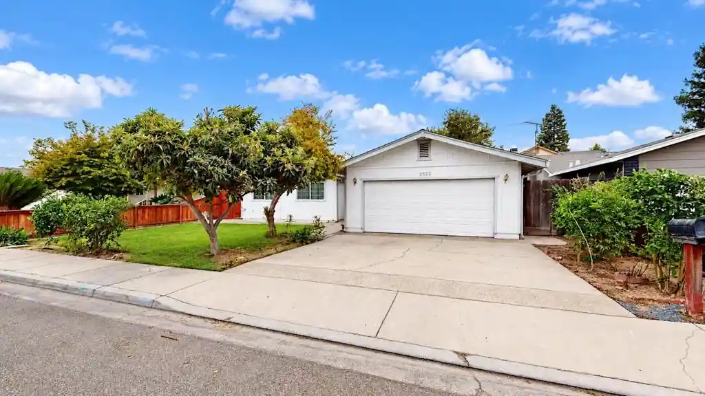 Single family home for sale at 2525 Hampton Way, Turlock, CA 95382 | MLS# ML82065581
