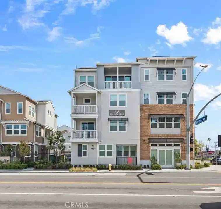 Photo 1 of Condo for sale at 175 W La Palma Ave #6, Anaheim, CA 92801 | MLS# IG26229399 | Listing updated on 2026-10-25