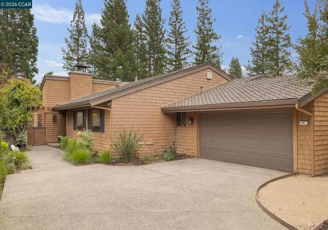 Single family home for sale at 407 Ridge Gate Rd, Orinda, CA 94563 | MLS# 41152153