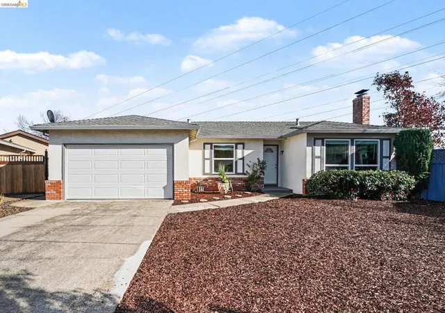 Single family home for sale at 25 Marilyn Pl, San Ramon, CA 94583 | MLS# 41152159