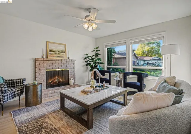 Photo 2 of Single family home for sale at 25 Marilyn Pl, San Ramon, CA 94583 | MLS# 41152159 | Listing updated on 2026-10-30