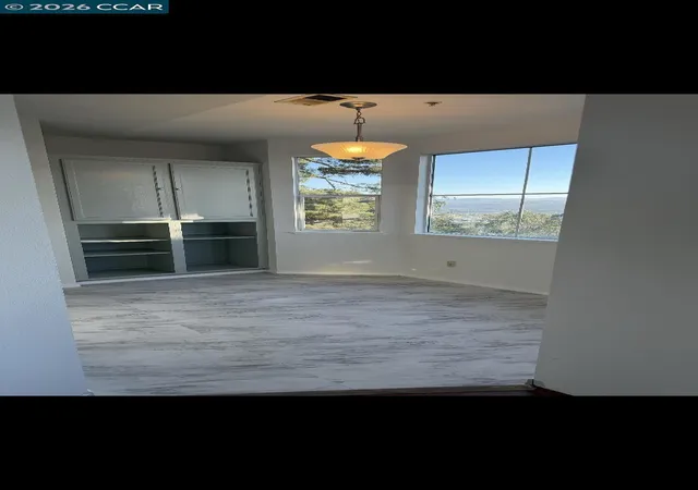 Photo 3 of Single family home for sale at 158 Melissa Cir, Daly City, CA 94014 | MLS# 41152158 | Listing updated on 2026-10-30