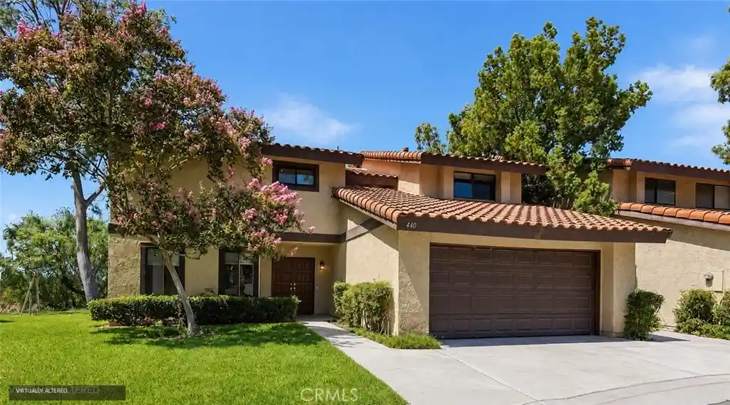 Photo 1 of Townhouse for sale at 440 Elsmere, Riverside, CA 92506 | MLS# IV26229938 | Listing updated on 2026-10-29
