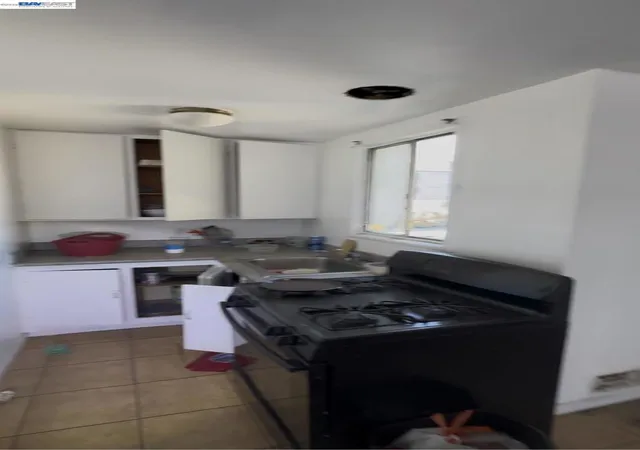 Photo 4 of Multi family home for sale at 2270 International Blvd, Oakland, CA 94601 | MLS# 41152168 | Listing updated on 2026-10-30