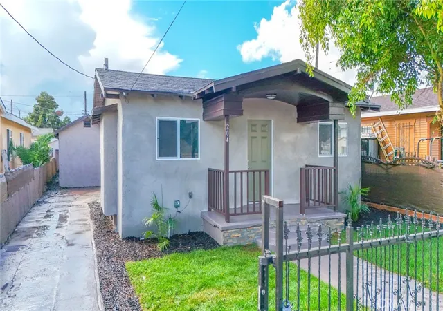 Photo 1 of Single family home for sale at 204 East 51st, Los Angeles, CA 90011 | MLS# DW26229709 | Listing updated on 2026-10-31