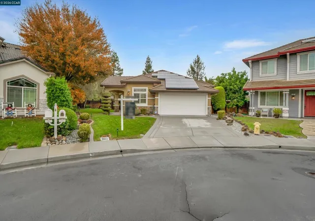 Photo 1 of Single family home for sale at 93 Pebble Ct, Brentwood, CA 94513 | MLS# 41152182 | Listing updated on 2026-10-30