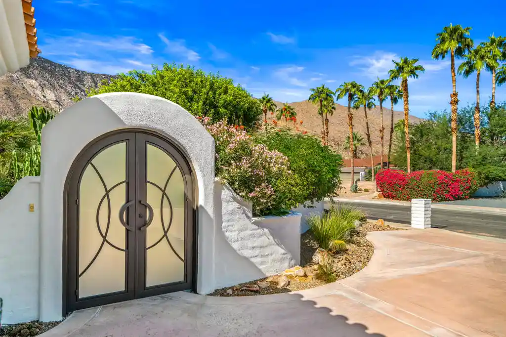 Photo 1 of Single family home for sale at 495 E Bogert Trl, Palm Springs, CA 92264 | MLS# 219154869PS | Listing updated on 2026-10-30