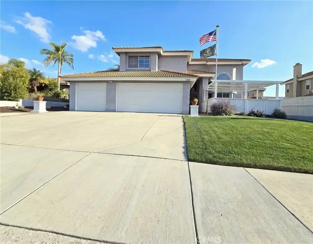 Photo 1 of Single family home for sale at 39800 Highbury, Murrieta, CA 92563 | MLS# SW26229472 | Listing updated on 2026-10-24