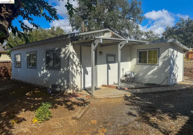 Photo 1 of Single family home for sale at 18135 6th Avenue, Jamestown, CA 95327 | MLS# 41152210 | Listing updated on 2026-10-30