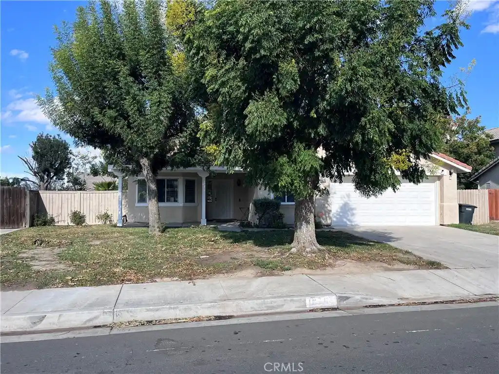 Single family home for sale at 1976 Villines Ave, San Jacinto, CA 92583 | MLS# SW26229126